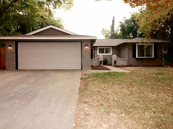 2nd image of 8584 Merribrook Dr