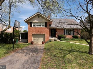 707 Sledge Ave, West Lawn, PA 19609