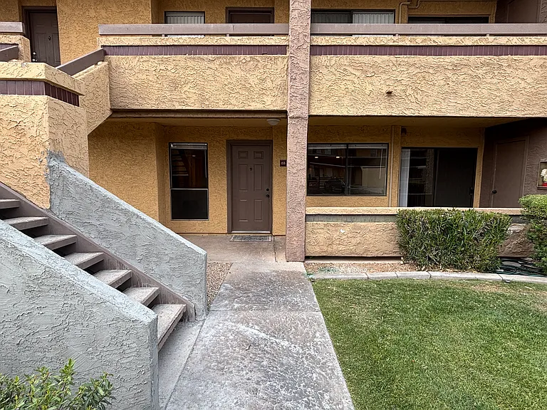 3601 W Tierra Buena Ln #Phoenix 85053 — Photo 1