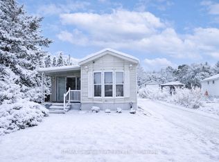 10 Winfield Dr #30, Tay, ON L0K 2A0