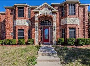 306 Wisteria Way, Red Oak, TX 75154