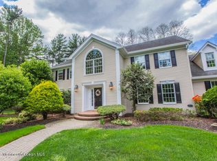 36 Lake Dr, Colts Neck, NJ 07722