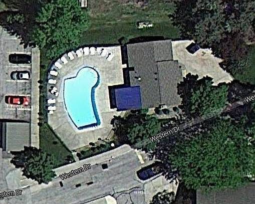 Pool  - Areal View