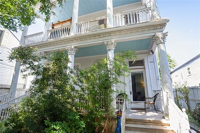 1st image of 708-12 Louisa St