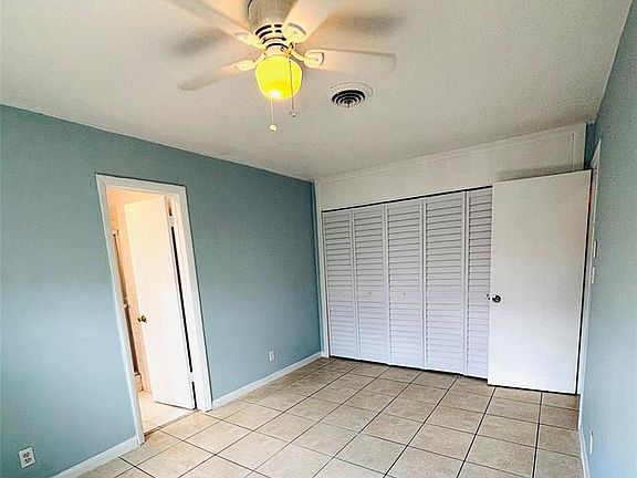 5th image of 2671 NW 65th Ave