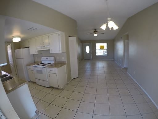 1st image of 4126 Spoonbill Ave