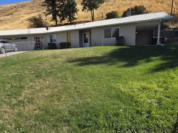 1902 Arlington St, Pomeroy, WA 99347