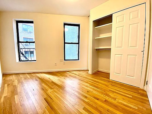 4th image of 236 E 80th St APT 12A