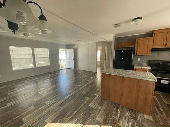 5th image of 9433 Paradise Dr #28