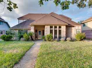 15114 Mira Vista Dr, Houston, TX 77083