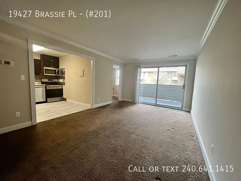 19427 Brassie Pl #201 — Photo 5