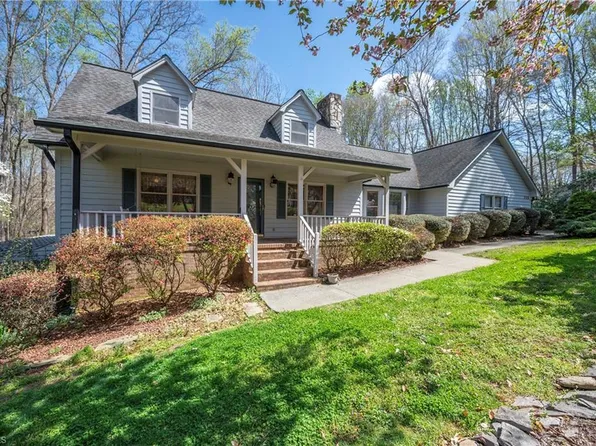 133 Carolina Ave, Mocksville, NC 27028