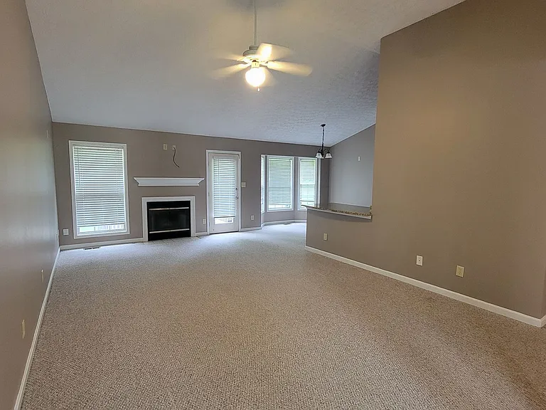 11116 Oak Bend Ct — Photo 3