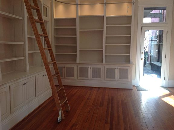 3rd image of 1502 West Ave