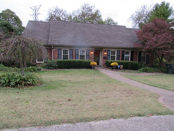 2nd image of 3141 Lamar Dr