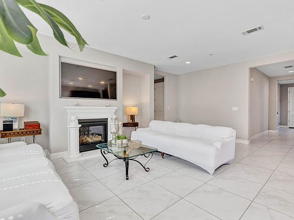 5th image of 2861 Rio Seco Drive