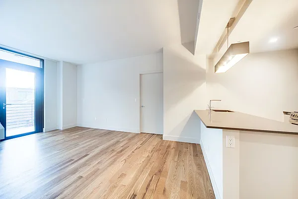 Rented by Common Living, Inc. | media 17