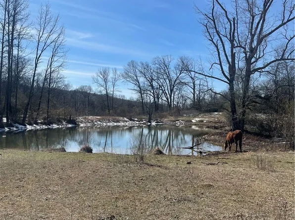 2889 Gourdneck Valley Rd, Malvern, AR 72104