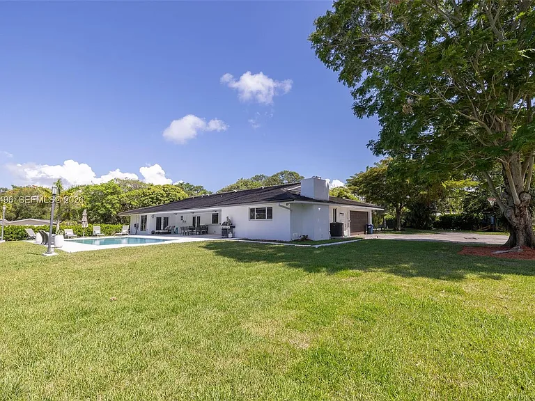 6875 N Cartee Rd — Photo 38