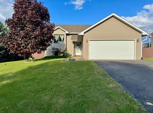 518 Mackenzie St, Somerset, WI 54025