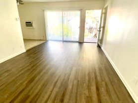 405 N Marengo Ave, Pasadena, CA