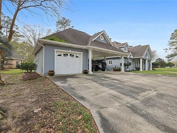 4th image of 60249 Anderson Ln