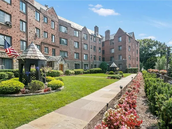 914 Wynnewood Road #2K, Pelham, NY 10803