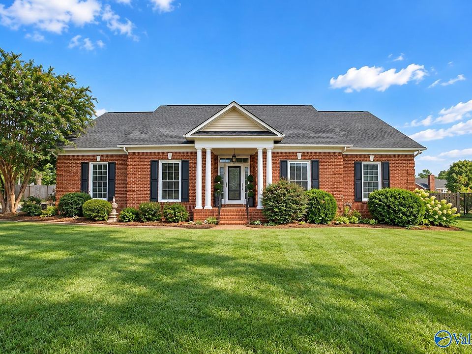 1st image of 14866 Capstone Ln