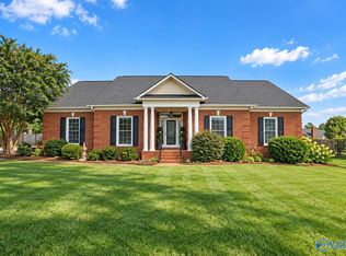 14866 Capstone Ln, Athens, AL 35613