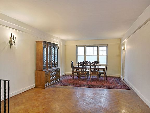 3rd image of 140 Cabrini Blvd APT 69