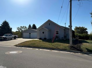 725 Sherman St, Iowa Falls, IA 50126