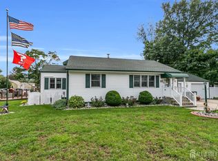 59 Rues Ln, East Brunswick, NJ 08816
