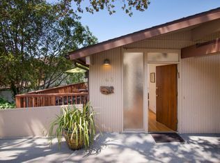365 Sycamore Gln, Pasadena, CA 91105