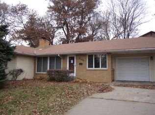 2106 Marie Ave, South Saint Paul, MN 55075