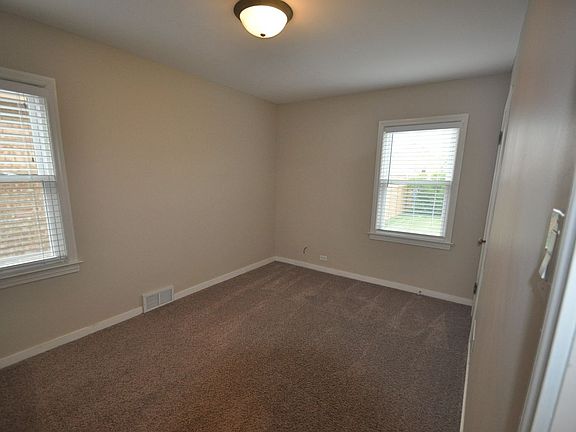 4th image of 5354 S Natchez Ave