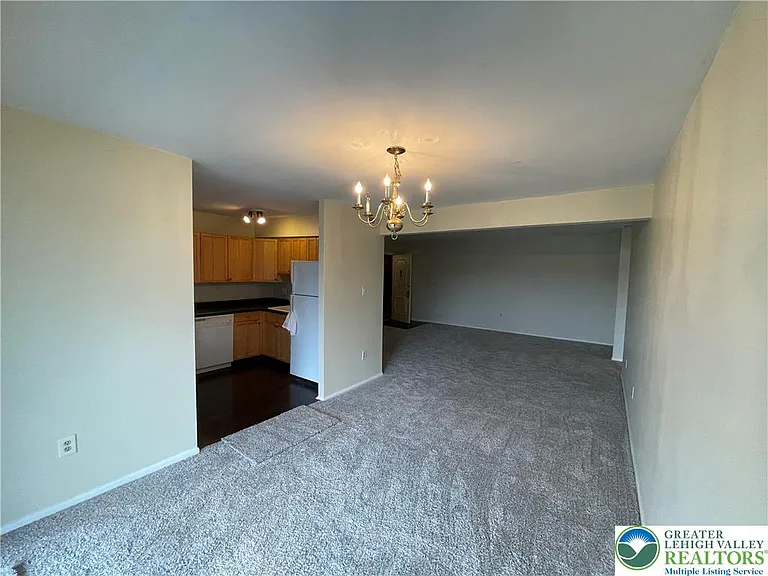 1590 Alta Dr — Photo 6