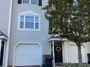 20 Merrimac Way #20E, Tyngsboro, MA 01879