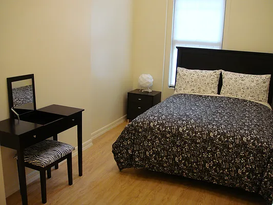 Rented by Smart City Real Estate LLC | media 16