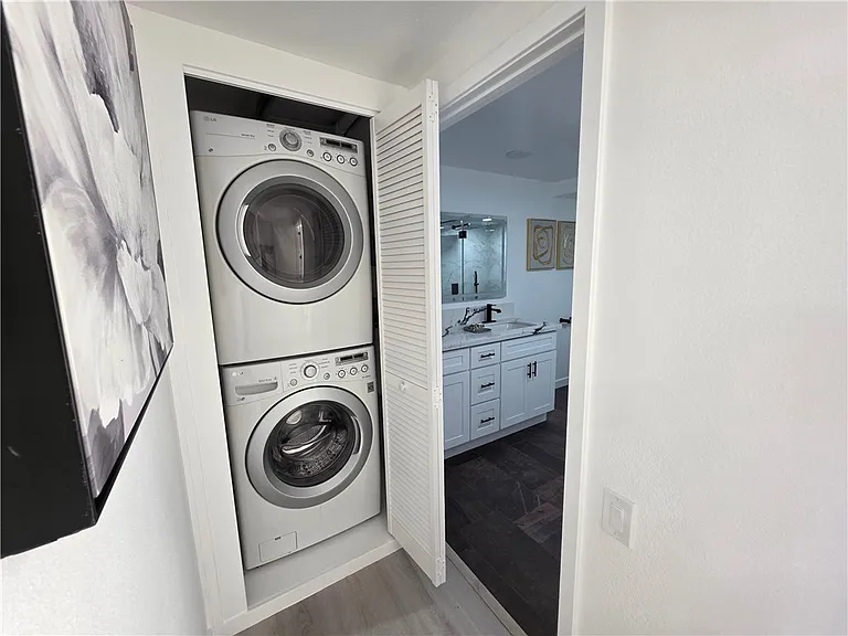 347 Avenida Sevilla — Photo 31