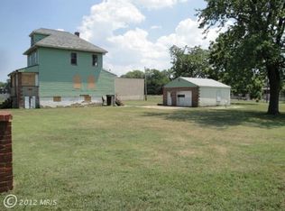 115 Riverside Rd, Baltimore, MD 21225