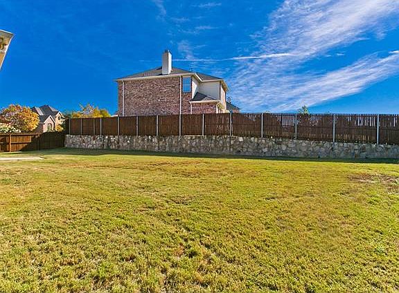 3rd image of 1001 Chapala Ct