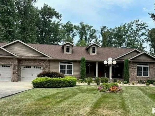 403 Margaret Dr, Herrin, IL 62948