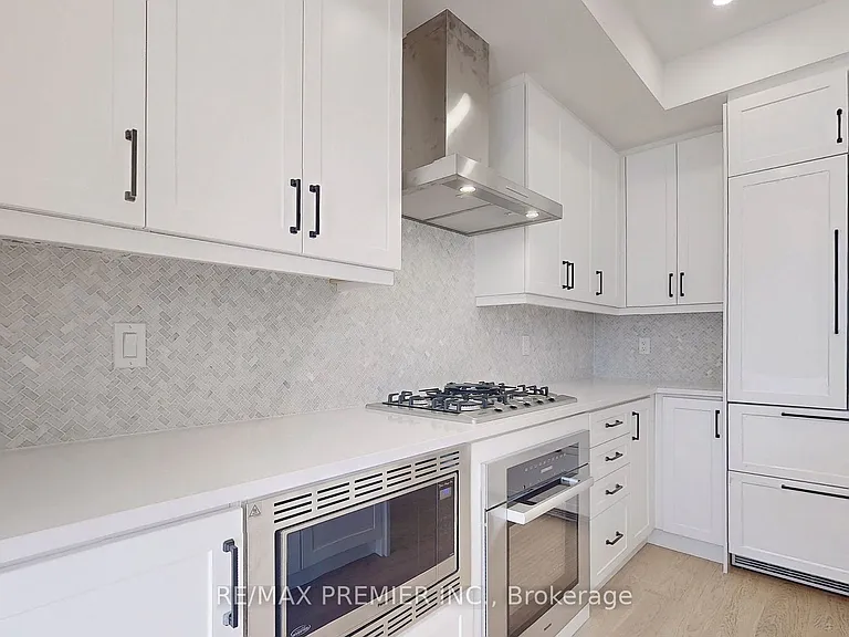 208 McRoberts Ave — Photo 12