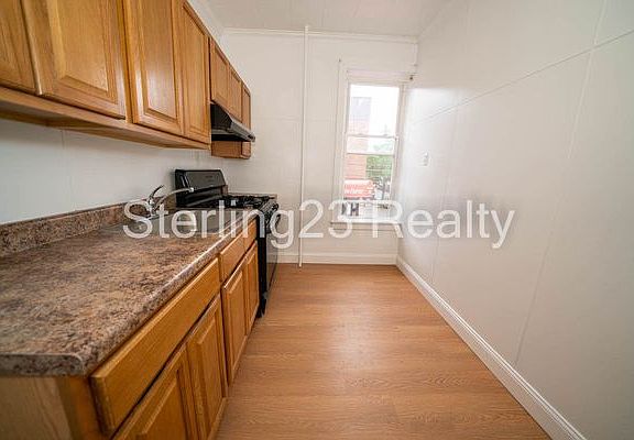 2nd image of 28-19 23rd Ave #106