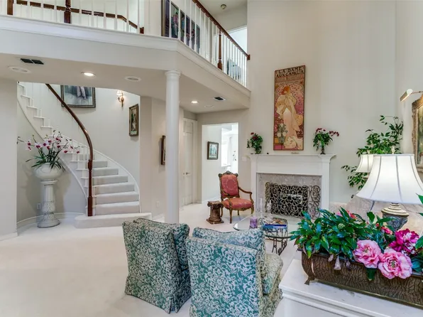 4242 Tomberra Way, Dallas, TX 75220