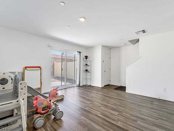 5th image of 2775 Atomic Tangerine Way #1