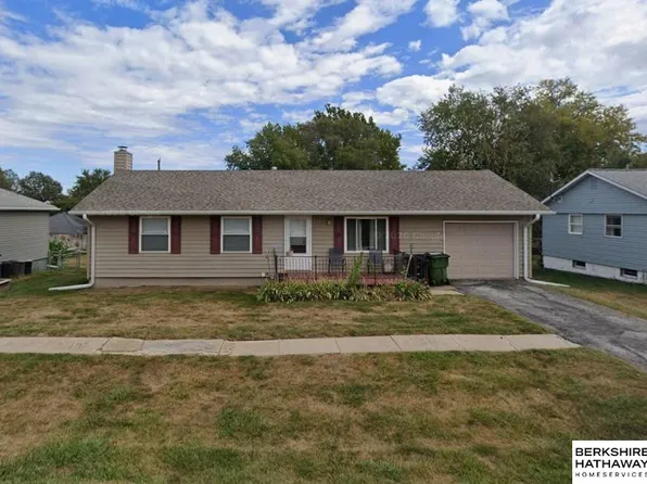 305 N Taylor Ave, Murray, NE 68409