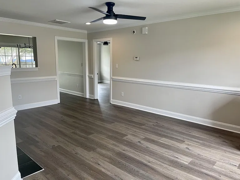 2055 B Cambria Dr #1 — Photo 6
