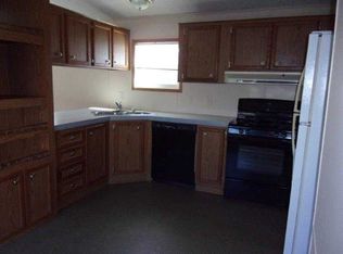 1981 Regency Dr, Des Moines, IA 50320