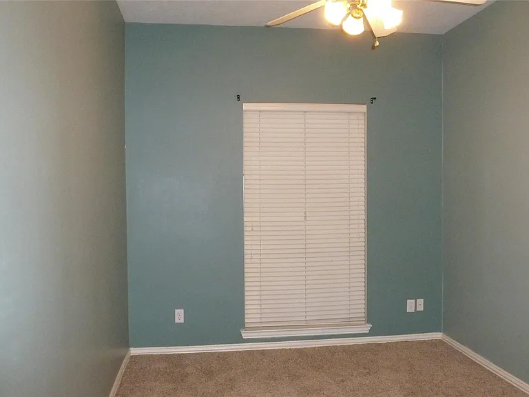 4823 Cypress Spring Dr — Photo 21